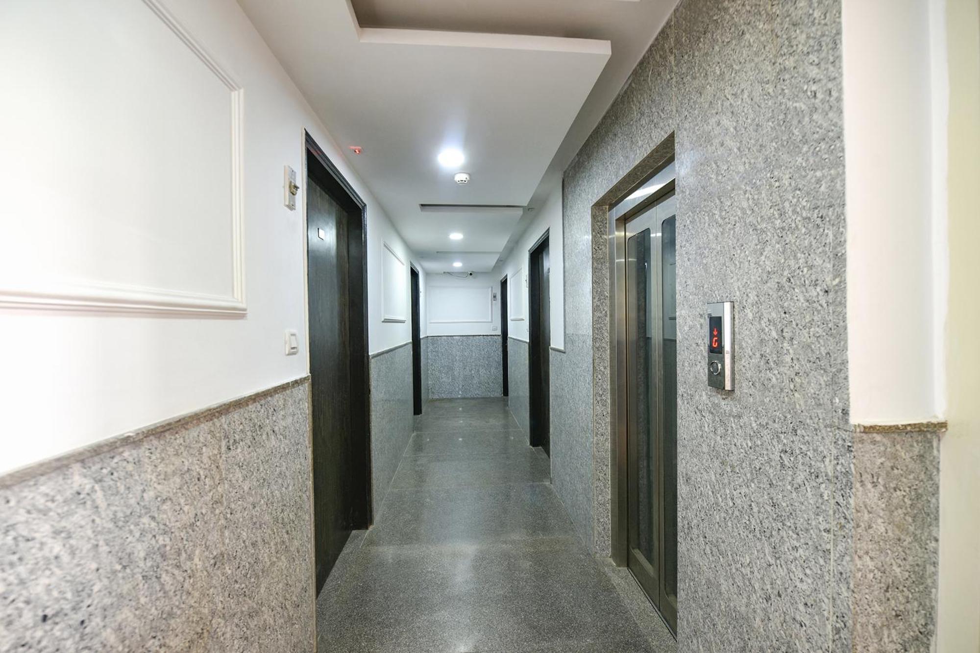 Fabhotel Belwood Near Igi Airport New Delhi Exterior photo